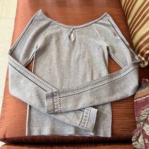 Gray hollister long sleeve
